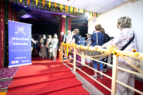 Pic of Guests on Deccan Odyssey